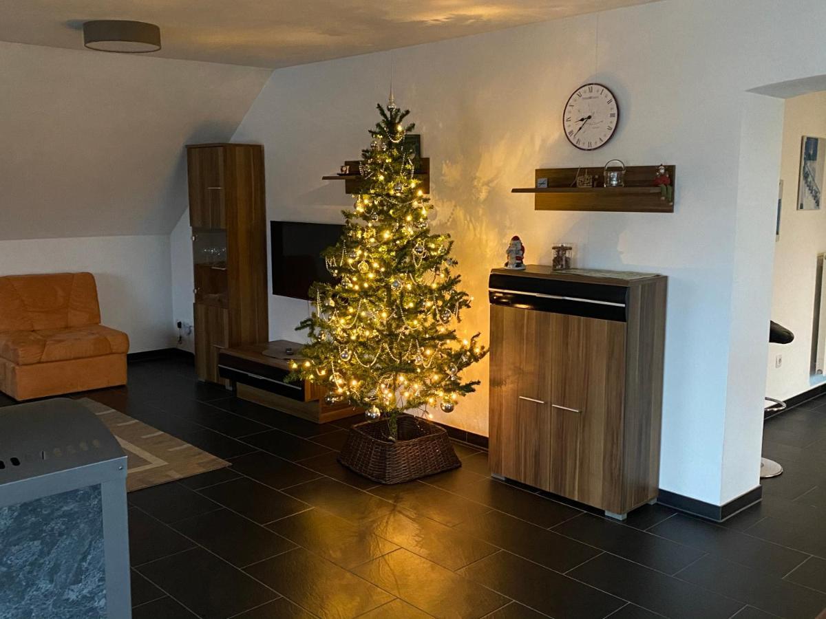 Grosszuegig Und Komfortabel:Ferienwohnung Im Bayerischen Wald! Wiesenfelden Exterior photo